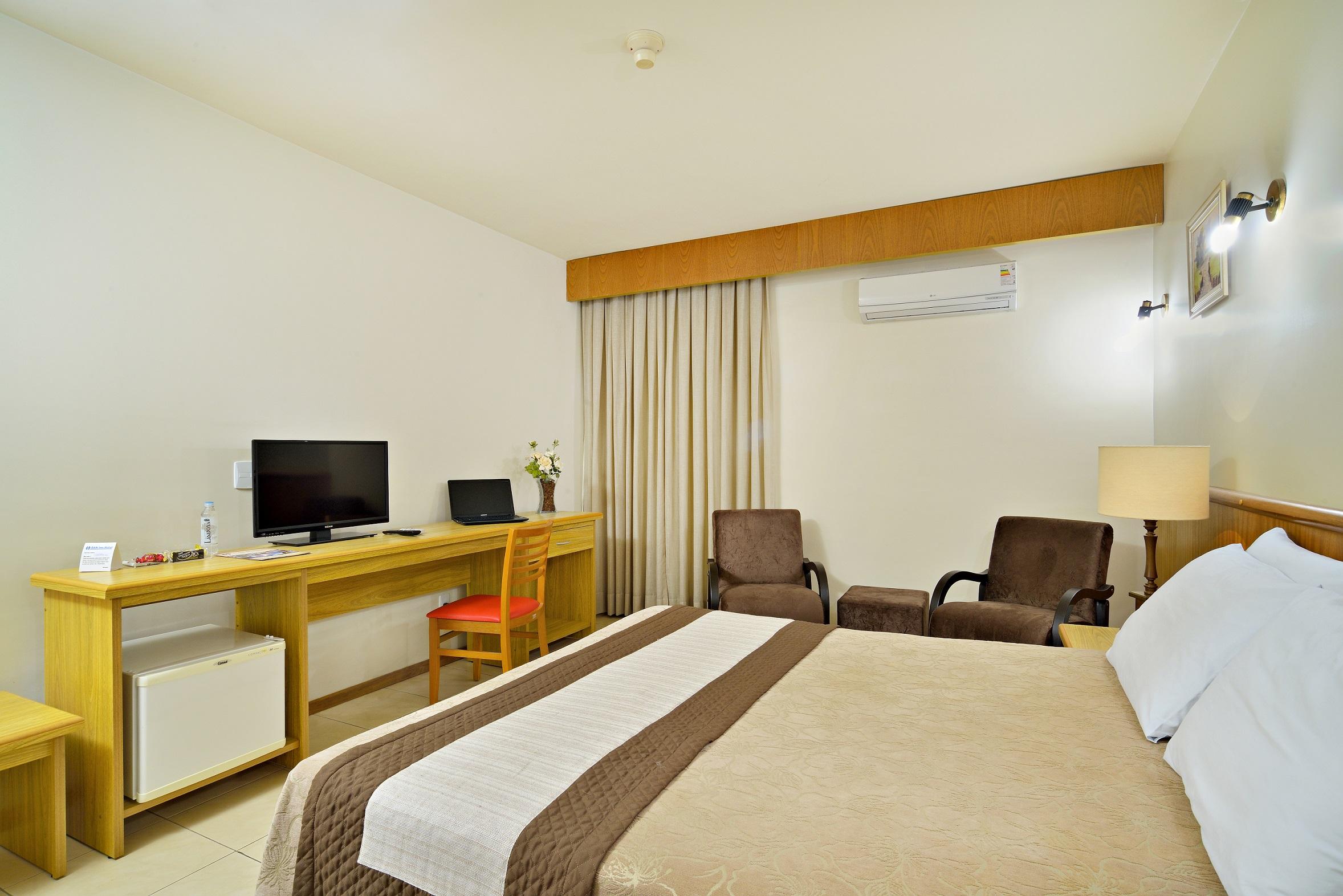 Hotel Dan Inn Araraquara By Nacional Inn Buitenkant foto