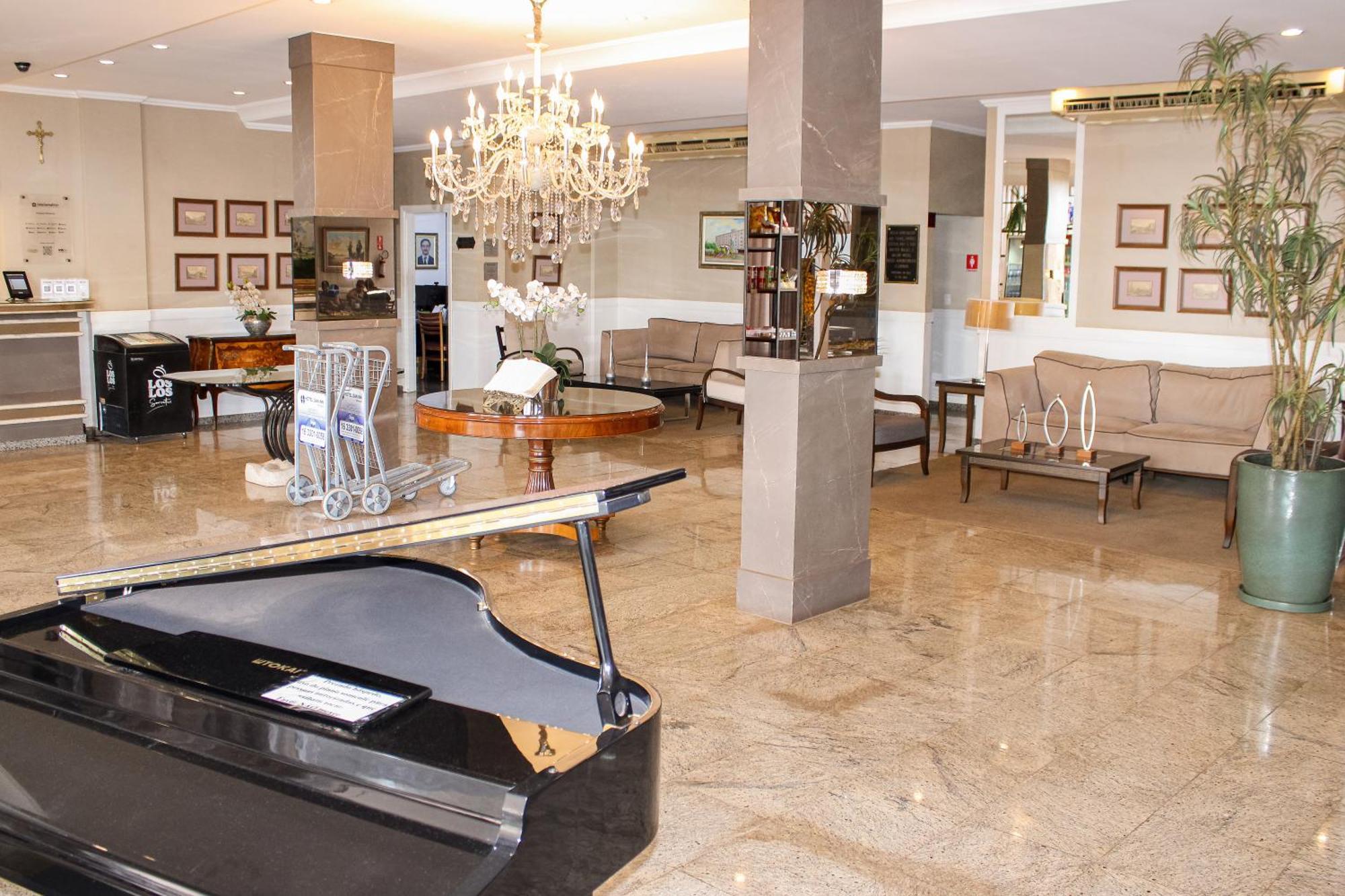 Hotel Dan Inn Araraquara By Nacional Inn Buitenkant foto